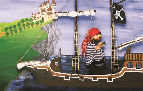 Friedburger Puppenbühne – „Kasperl und das Seeräuberschiff“