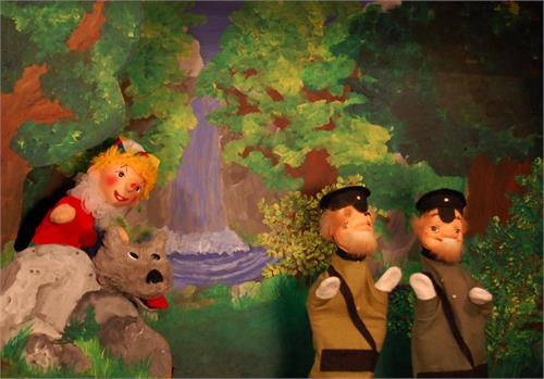 Friedburger Puppenbühne - „Kasperl und die Hundepolizei“